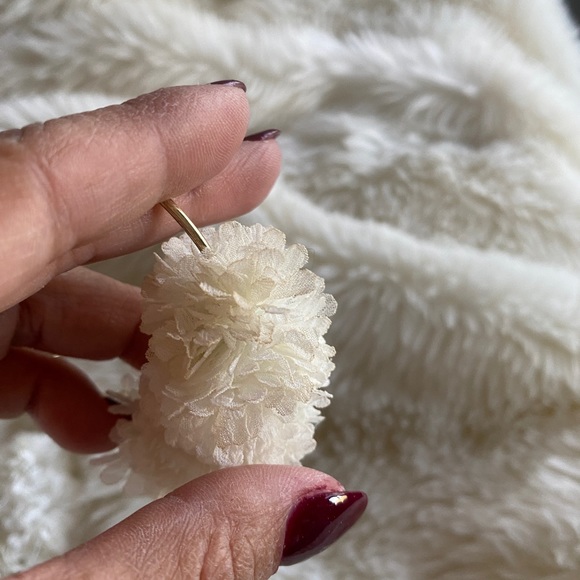 Large gold and white frilly hoops. - Picture 4 of 5